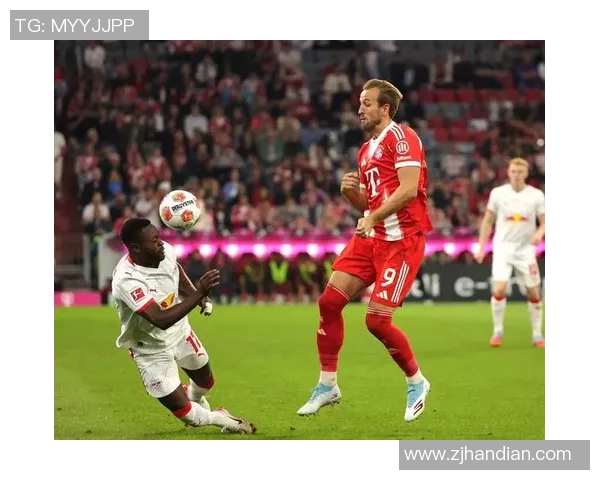 足总杯激战拜仁与莱比锡平局背后的战术博弈与瞬间失误分析 足总杯激战拜仁与莱比锡平局背后的战术博弈与瞬间失误分析