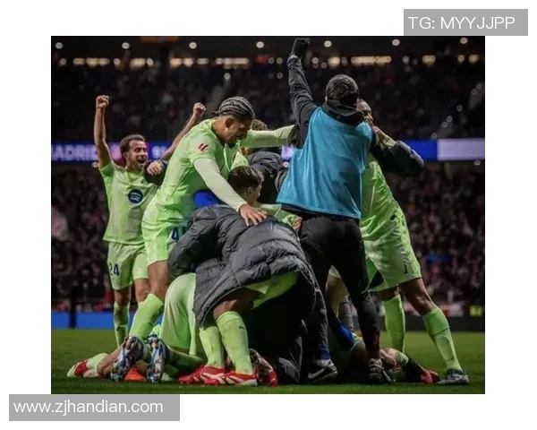 欧联杯波尔图逆转巴萨绝杀时刻全场沸腾战术分析揭秘 欧联杯波尔图逆转巴萨绝杀时刻全场沸腾战术分析揭秘