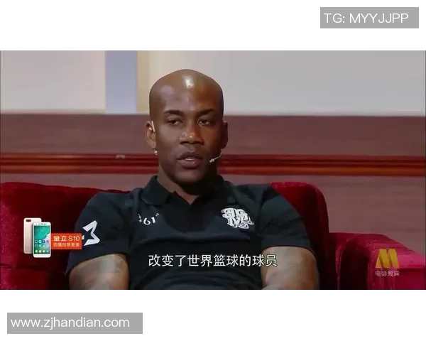 马布里与姚明的巅峰对决:篮球场上的传奇碰撞与友谊的升华 马布里与姚明的巅峰对决:篮球场上的传奇碰撞与友谊的升华