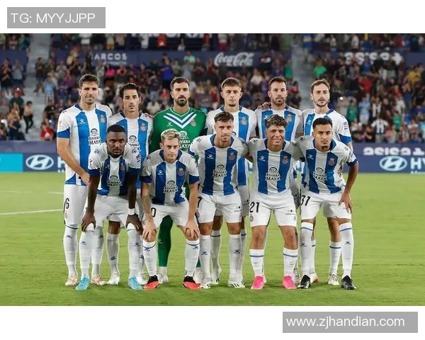 友谊赛惊现冷门那不勒斯逆转波尔图上演帽子戏法精彩瞬间