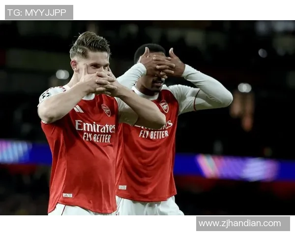 英超经典大战:利物浦狂胜曼联五球乌龙球成全场焦点 英超经典大战:利物浦狂胜曼联五球乌龙球成全场焦点