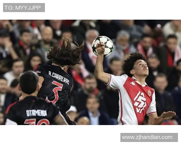 西甲激战曼联大胜本菲卡神奇扑救引发争议判罚全场沸腾